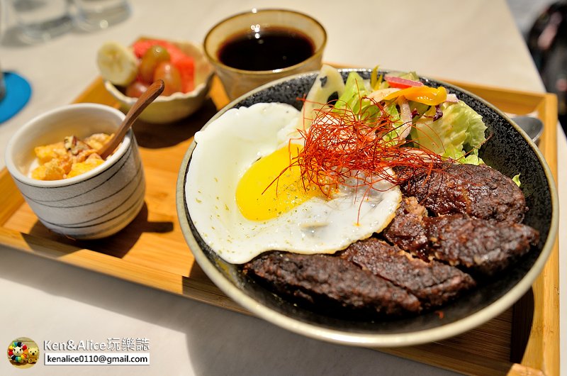 食 台南中西區美食 熨斗目花珈琲珈哩 台南最美的日式咖啡廳之一 Ken Alice 玩樂誌